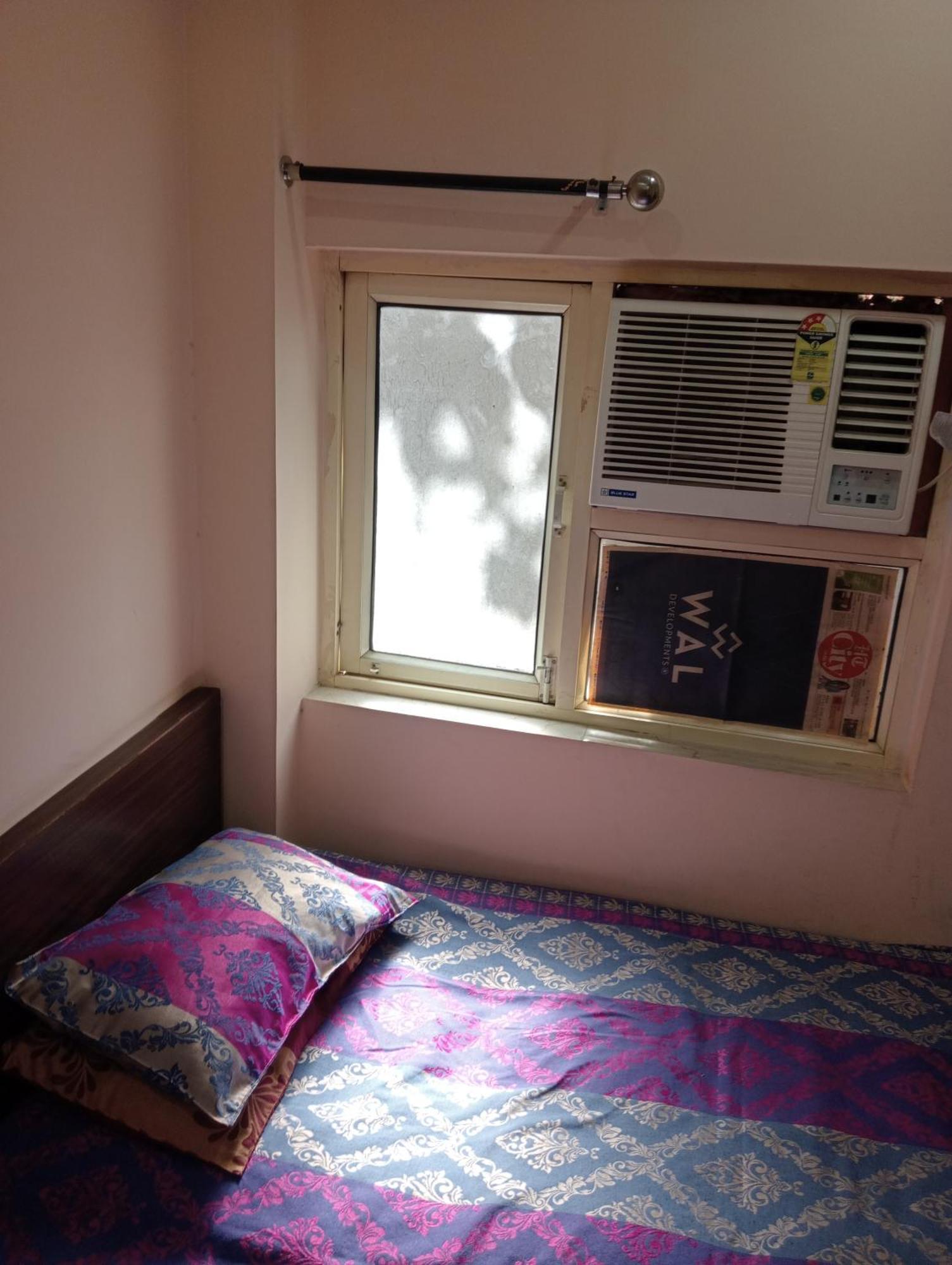 Ever Green Guest House Travel & Pg New Delhi Exterior photo