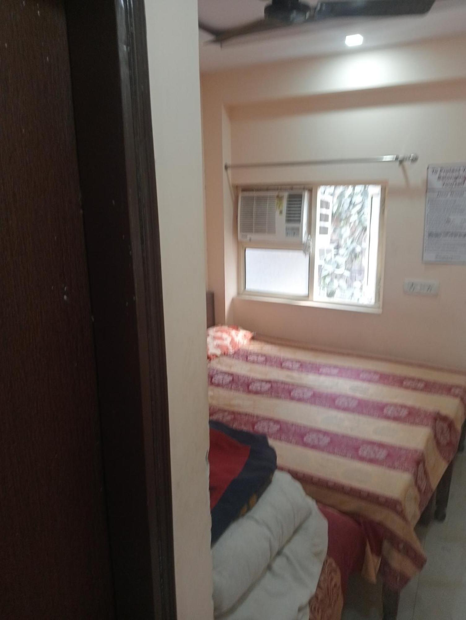Ever Green Guest House Travel & Pg New Delhi Exterior photo